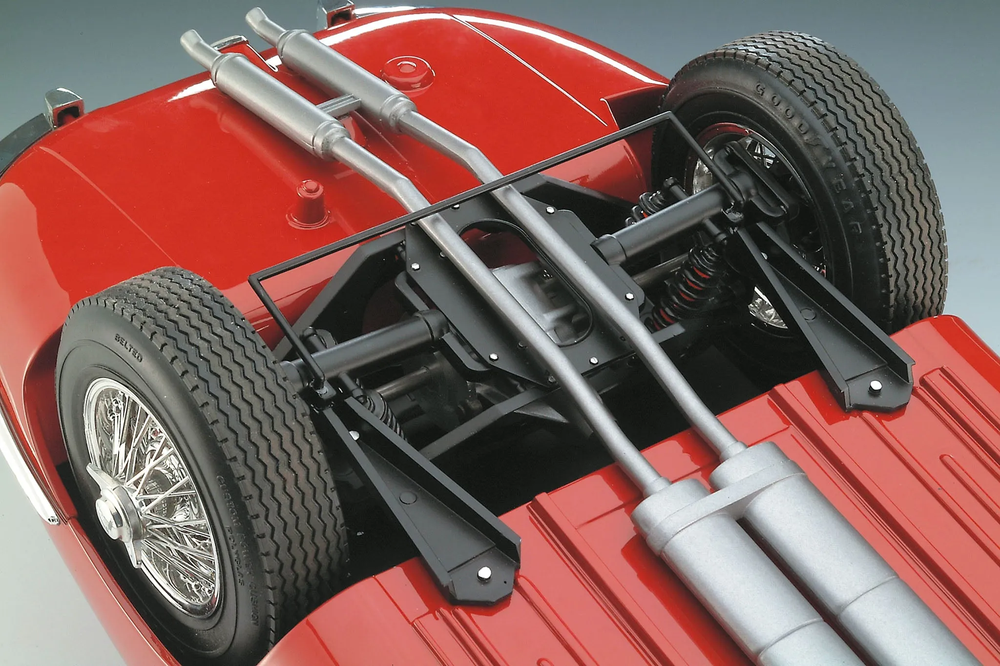 1/8 Revell Monogram Jaguar E-Type Sports Car 7717 (New Release!)