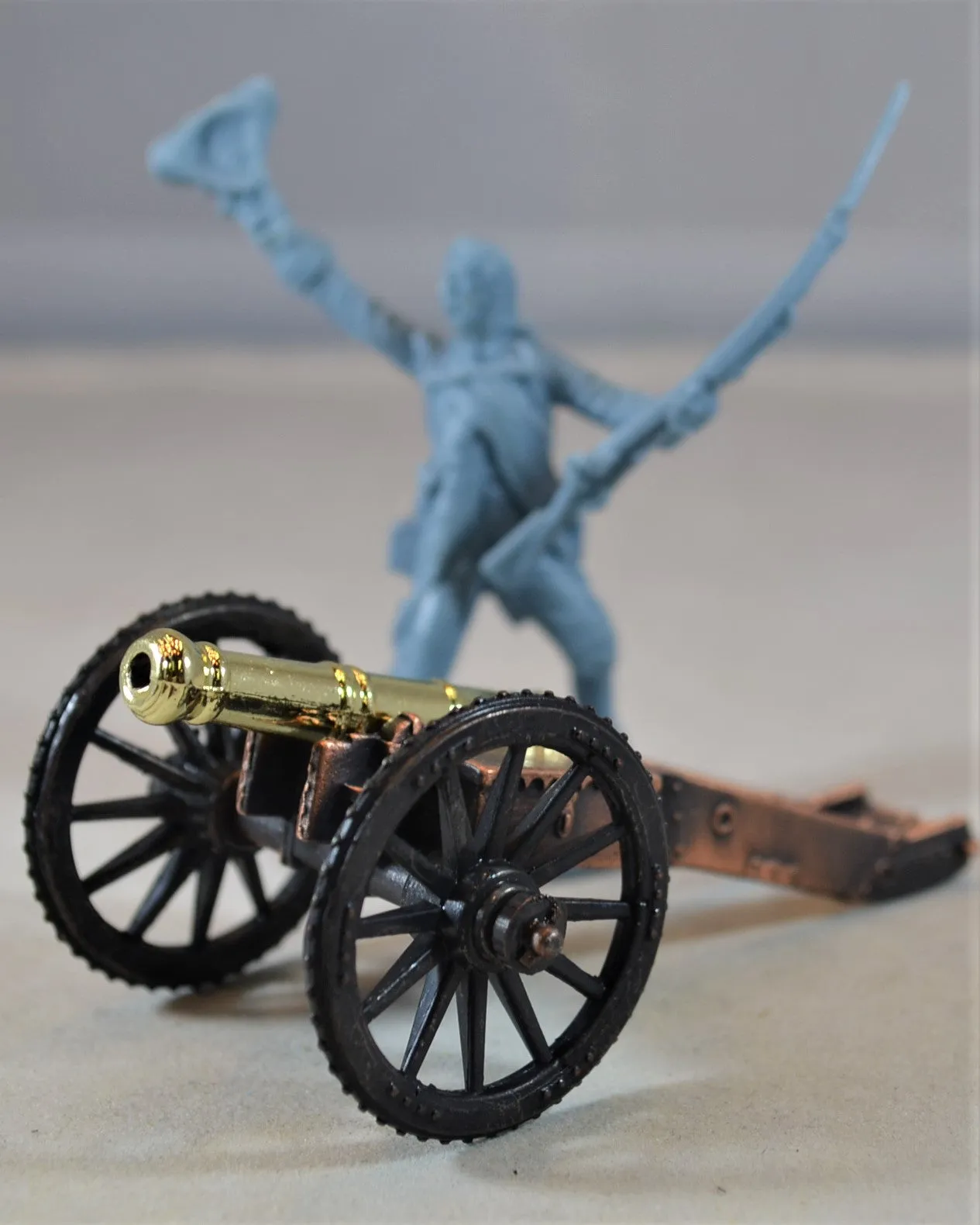 American Revolution Die-cast English 6 lb Field Cannon Americana