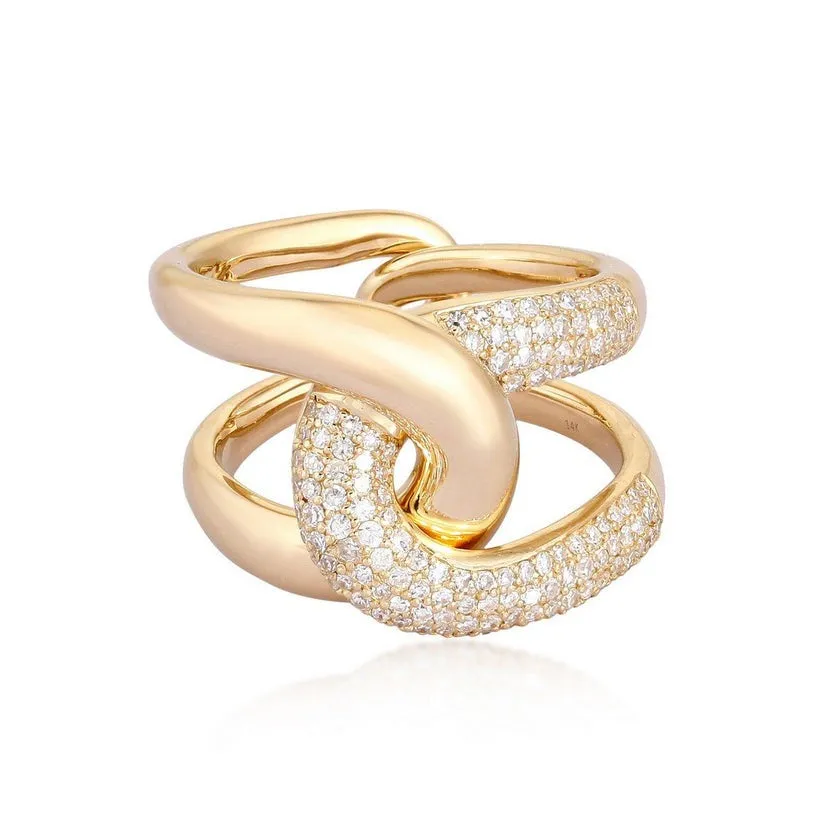Effortless Blue Sapphire Glam Diamond Ring