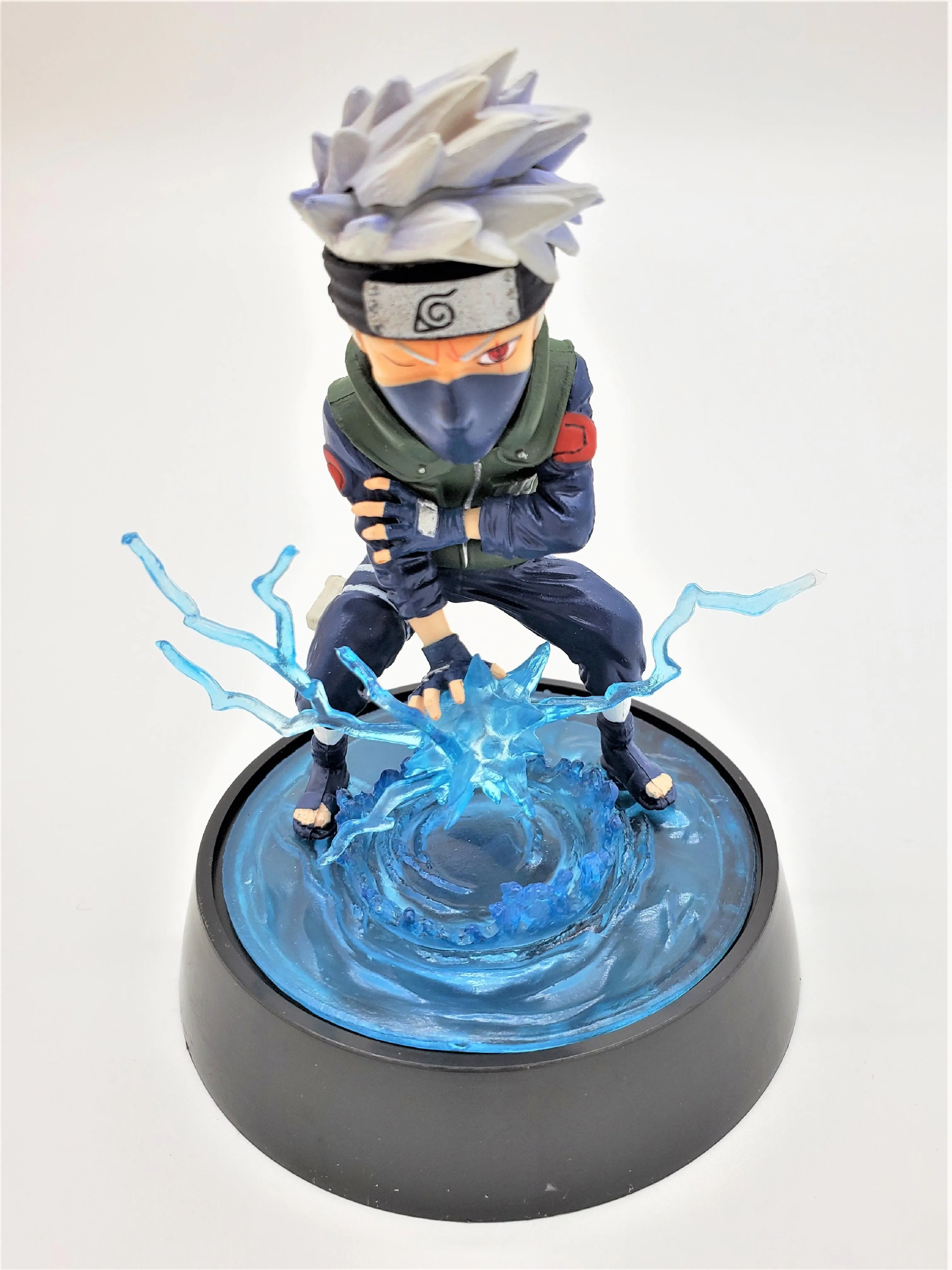 Exclusive Hatake Kakashi Action Figure with his ultimate Chidori move and Sharingan eyes