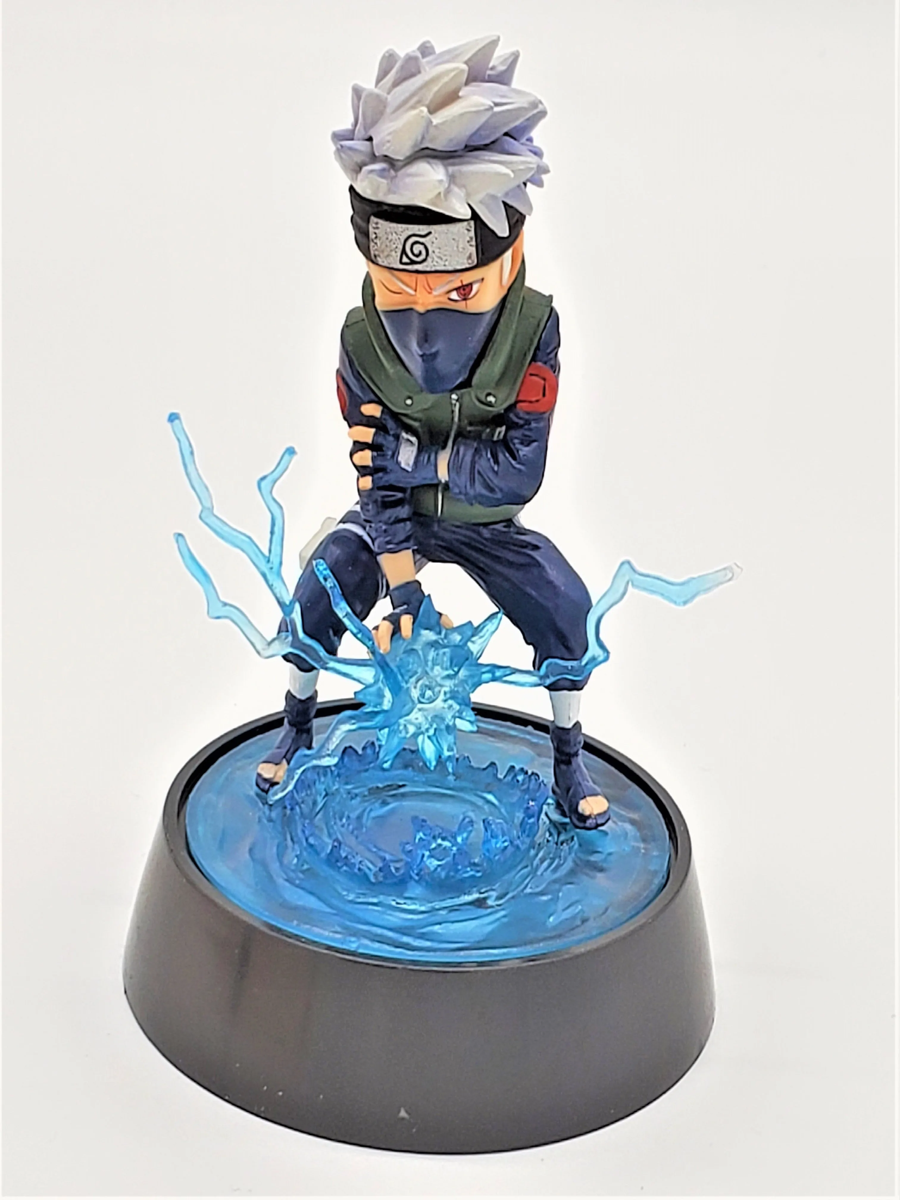 Exclusive Hatake Kakashi Action Figure with his ultimate Chidori move and Sharingan eyes