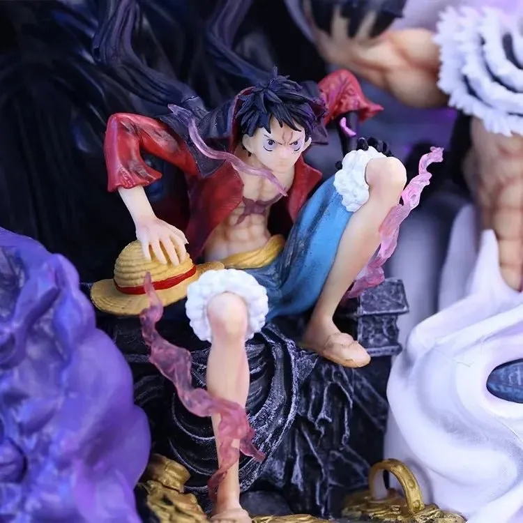 One Piece Luffy Throne Statue Figure
